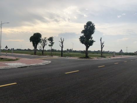 BÁN ĐẤT PHỐ GIÁC 999999999999