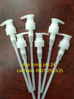 nhà máy nhập  khảu  vòi xịt gia cônng cao cấp pet, hdpe, pp