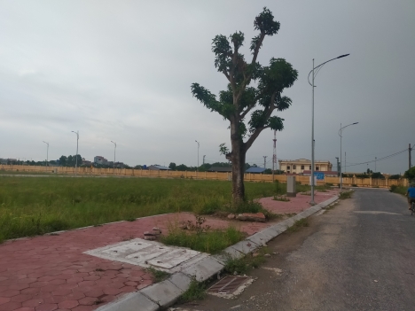 bán đất nền cạnh nhà văn hóa huyện tiên lữ