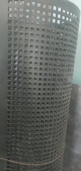 Tôn 1,2mm đột lỗ vuông dạng tấm, dạng cuộn.