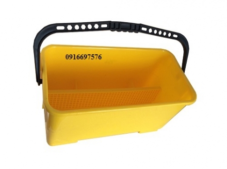 Xô đựng dung dịch lau kính vệ sinh