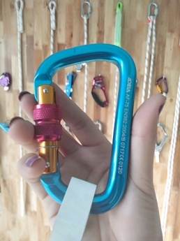 Móc chữ D liên kết AF75, Carabiner