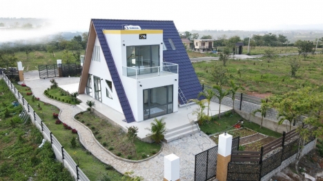 Nhà mặt tiền đường Lý Thái Tổ 187m2 giá 2 tỷ