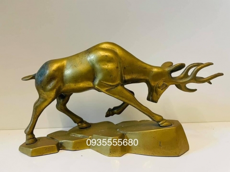 Giao lưu em hươu bằng đồng đúc hàng decor