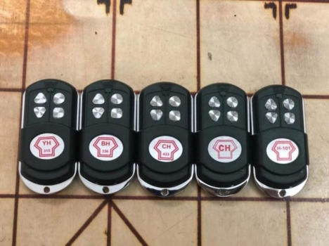 Làm  thêm khóa cửa cuốn huyện Củ Chi