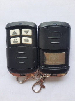 Làm  thêm khóa cửa cuốn quận Tân Phú