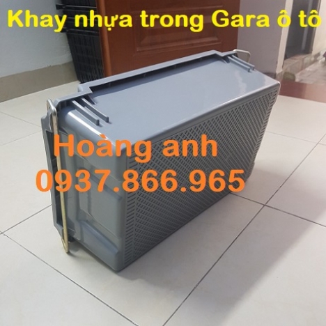 Thung nhua có quai, hộp nhựa , khay nhựa A2 tại các gara ô tô, sọt nhựa đựng đồ cơ khí có quai sắt