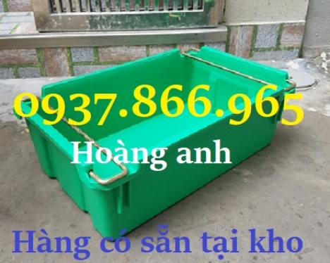 Thung nhua có quai, hộp nhựa , khay nhựa A2 tại các gara ô tô, sọt nhựa đựng đồ cơ khí có quai sắt