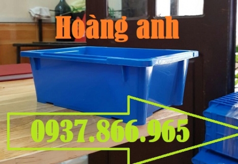 Khay A4 khay cơ khí tại nhà xưởng, khay nhựa đựn bulong trong cửa hàng bày bán kim khí,khay A4 giá r