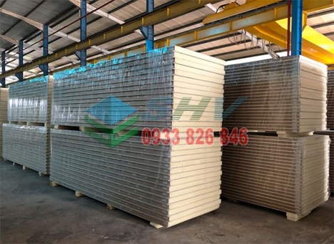 Tôn Panel Pu Sóng Gân Dày 75MM