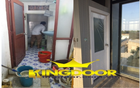 Nên Dùng Loại Cửa Nào Cho Nhà Vệ Sinh Nhà Tắm ?