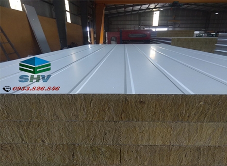Tôn Vách Panel Rockwool Sóng Gân Dày 75MM