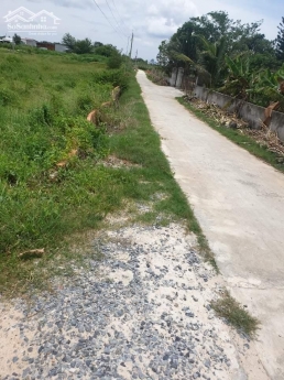 Đất tặng nhà cấp 4-Hàm Minh-Hàm Thuận nam-DT 9.283m2-Có 300m2TC-Gần Quốc lộ 1A