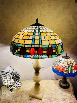 Đèn bàn tiffany hàng âu thiết kế phục hưng