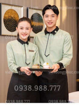 Mẫu quần áo phục vụ bàn kiểu dáng thời trang, trẻ trung, năng động