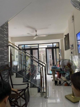 Bán nhà 36m2, 1 lầu, giá 4 tỷ, đường Phan Huy Ích, P.15, Tân Bình.