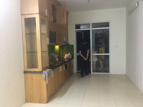 Cho thuê căn hộ chung cư X2 Mỹ Đình: 2 PN - 2 ĐH, 2P. VS - 2NL, PK - Bếp, DT: 63m2 LH: 0915922693