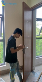 Cửa Nhựa Composite Tại Tân Bình – Cửa Nhựa Giả Gỗ Giá Rẻ