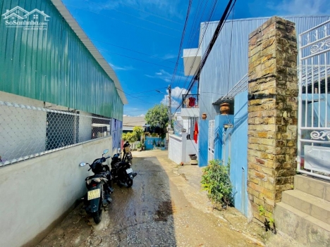 BÁN ĐẤT LÊ NGÔ CÁT, THỦY XUÂN HUẾ