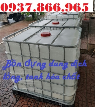 Bồn nhựa màu trắng đã qua sử dụng, tank nhựa cũ, tank nhựa dùng đựng hóa chất