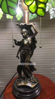 Đèn bàn tiffany thiết kế thiên nhiên xanh mát