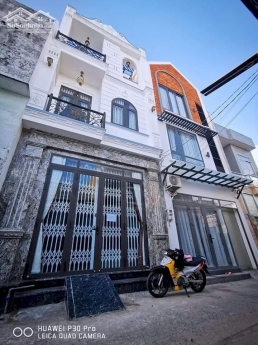 Nhà lầu hẻm 391 đường 30 tháng 4 Cần Thơ gần Đài Truyền Hình giá dưới 3tỷ