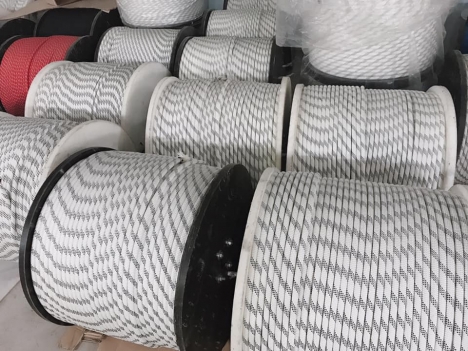 Dây thừng đu dây leo núi, đu dây cứu sinh