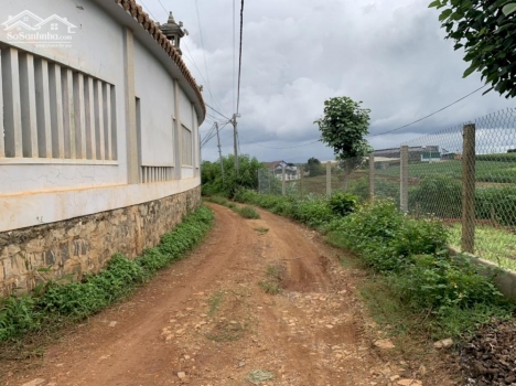 bán lô đát sẵn thổ cư gần sân bay liên khương 150m2 chỉ 770 tr