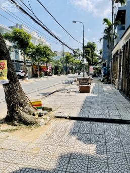 Bán nhà mặt phố đường Nguyễn Xí,Hòa Minh,Liên Chiểu. 125m2 giá 5.1 tỷ
