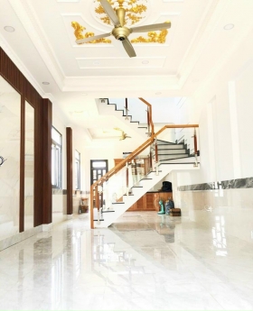 Nhà phố thương mại siêu rẻ,sổ hoàn công.Chỉ cần 990triệu là sở hữu ngay