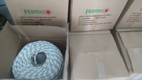 Dây thừng đu dây lau kính mặt ngoài nhà cao tầng