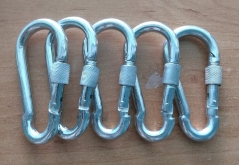 Móc d nhỏ treo xô sơn
