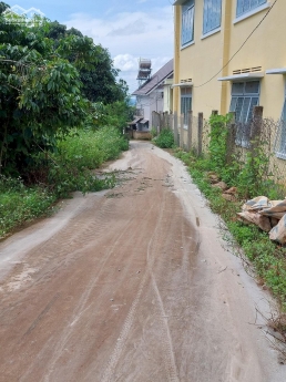 chính chủ cần bán nhà đất về quê với con