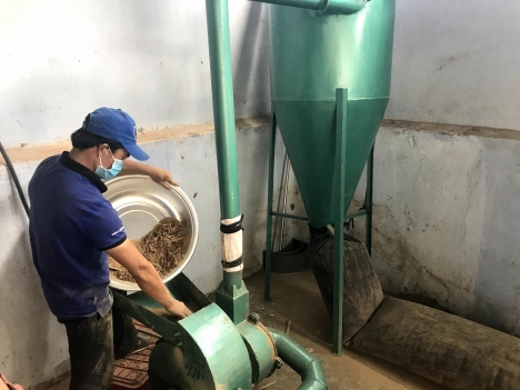 MÁY NGHIỀN BỘT MỊN