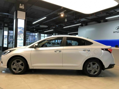 Hyundai Accent có sẵn giao ngay