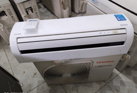 TOSHIBA INVERTER - 1HP MẪU MỚI NHẤT GIÁ CHỈ 4.899.000 VND