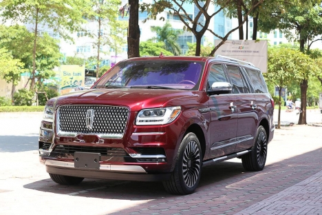 Khủng Long Lincoln Navigator Black Label 2021, nhập chính hãng