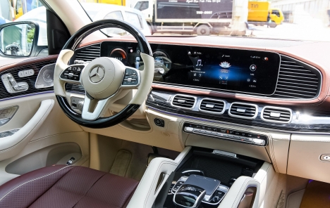 Xuất Phẩm MAYBACH GLS600 đời 2021, nhập khẩu mới
