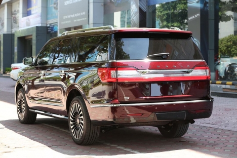 Khủng Long Lincoln Navigator Black Label 2021, nhập chính hãng
