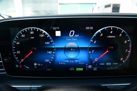 Mercedes GLS450 nhập khẩu mới 2021, chính hãng, giá tốt giao xe ngay