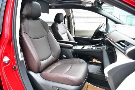 Toyota SIENNA 7 chỗ đời 2021, nhập khầu mới chính hãng, giá tốt xe giao ngay