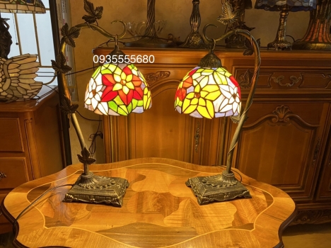 Giao lưu đôi đèn tiffany hoạ tiết hoa hồng kiểu mới