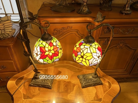 Giao lưu đôi đèn tiffany hoạ tiết hoa hồng kiểu mới