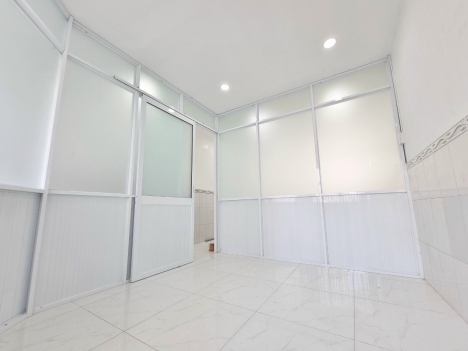 Bán căn hộ Lầu 2 Võ Trường Toản, P2, Bình Thạnh. 1,8 tỷ
