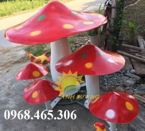 Tượng vườn cổ tích trang trí sân