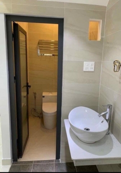 Bán nhà 3 tầng mặt tiền giá rẻ tại Dĩ An có SHR chỉ 2 tỷ