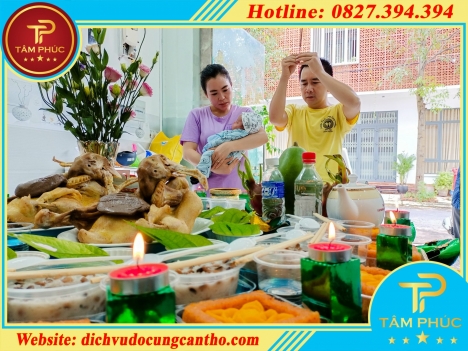Đặt xôi chè cúng đầy tháng cho bé tại Cần Thơ