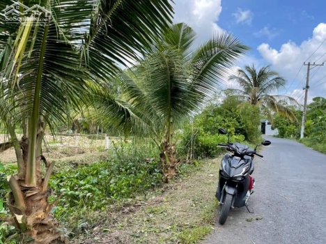 Nền biệt thự mặt tiền đường Nguyễn Viết Xuân Cần Thơ bán lẻ dưới 1tỷ600triệu