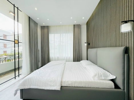 Chính chủ bán nhà mới đường Lê Đức Thọ, 6x12, 1 trệt 3 lầu, giá 8 tỷ6