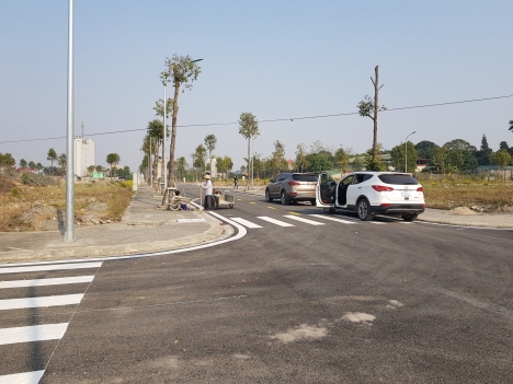 Hơn 8 triệu, liền kề mặt đường 8m gần trục chính Đà Bắc, Hòa Bình cách cao tốc 200m